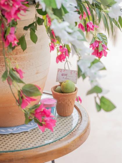 Floral detail and Tablescape — Mehendi decor — Alila + Samode Jaipur